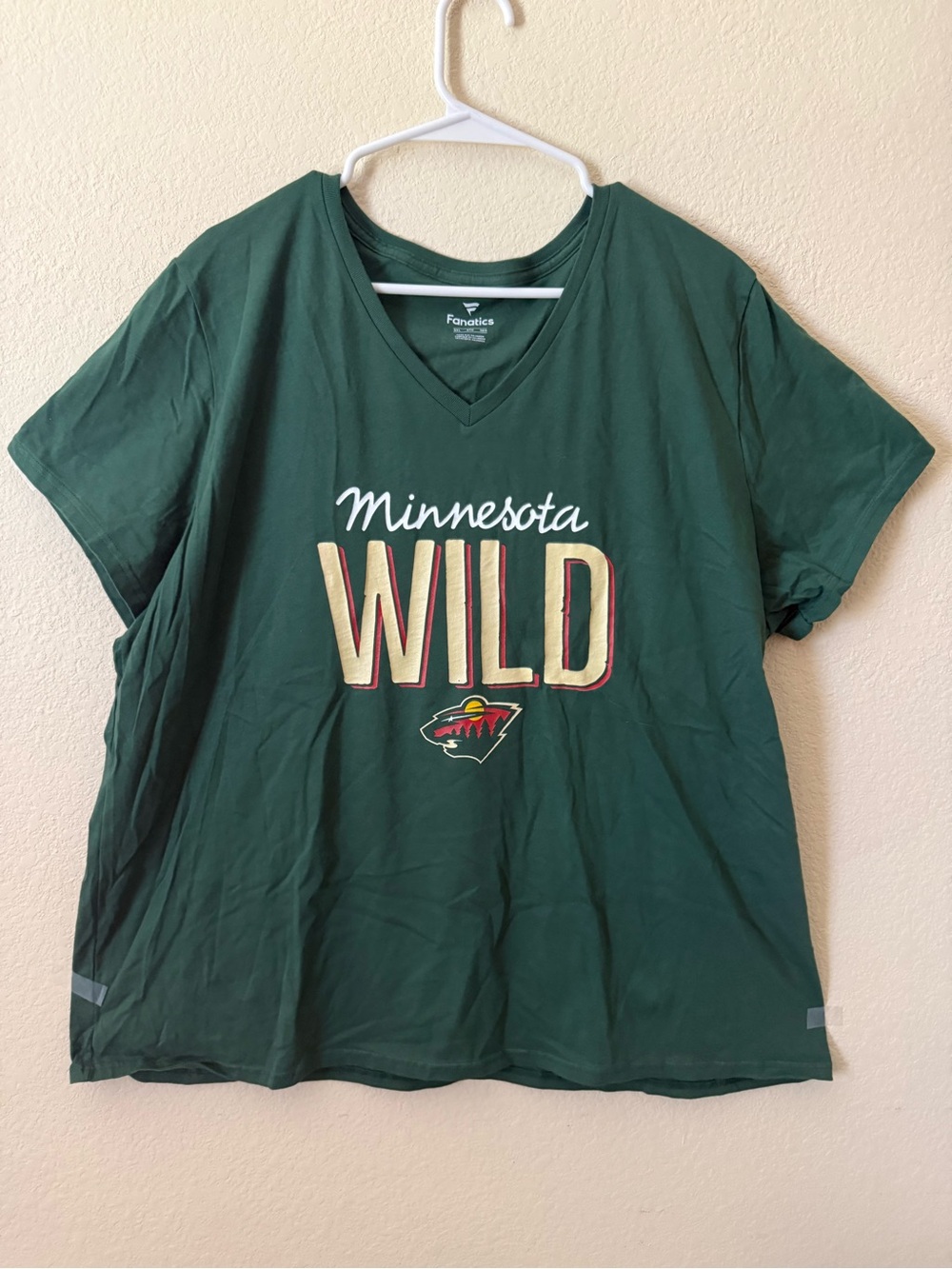 Fanatics NHL Minnesota Wild Green V-Neck T-Shirt Hockey Size 3XL NEW